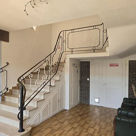 Homestay 2, De Bonne Waziers
